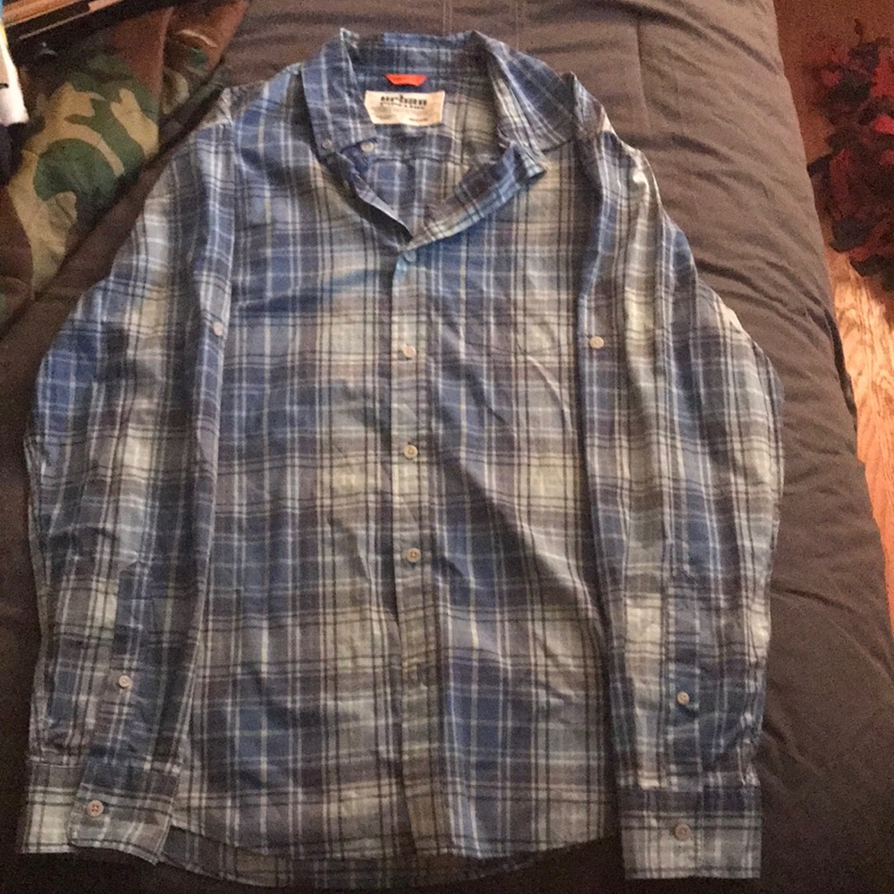 Urban Pipeline Men's Casual Dress Shirt